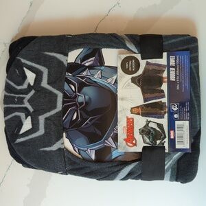 Marvel Avengers Black Panther Hooded Towel NWT